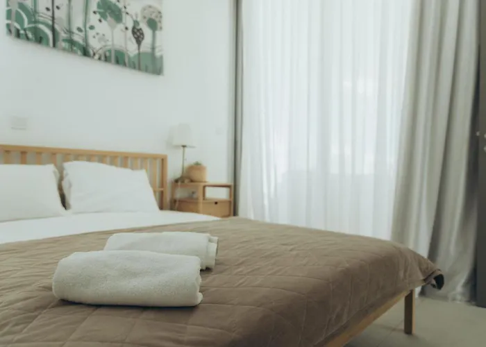 Brand New 2-floor With Private Swimming Pool 别墅 *