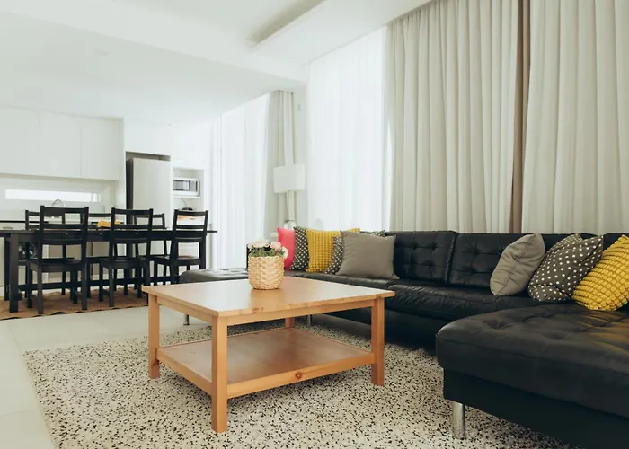 别墅 Brand New 2-floor With Private Swimming Pool 普罗塔拉斯