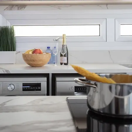 Brand New 2-floor With Private Swimming Pool