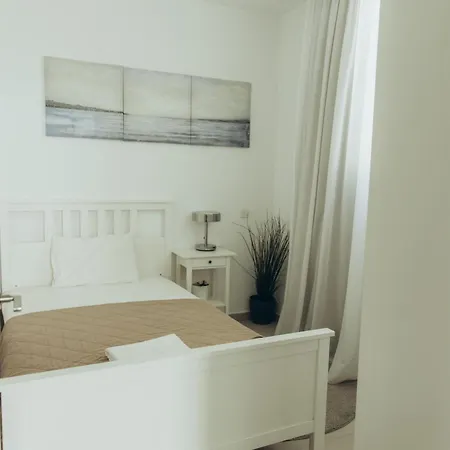 빌라 Brand New 2-floor With Private Swimming Pool