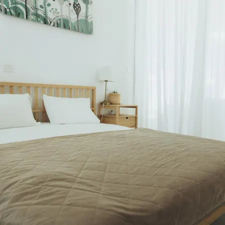 Brand New 2-floor With Private Swimming Pool