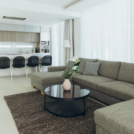 Brand New 2-floor With Private Swimming Pool Protaras