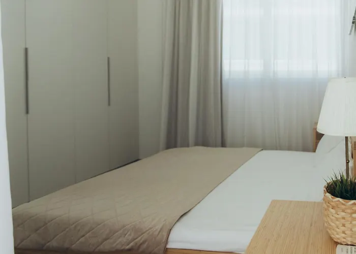 Brand New 2-floor With Private Swimming Pool *