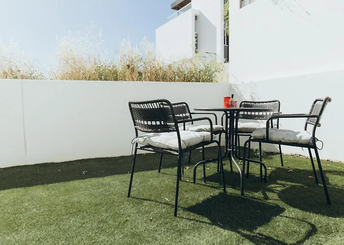 Villa Brand New 2-floor With Private Swimming Pool *