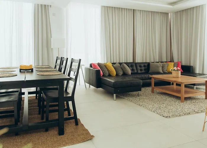 Brand New 2-floor With Private Swimming Pool *