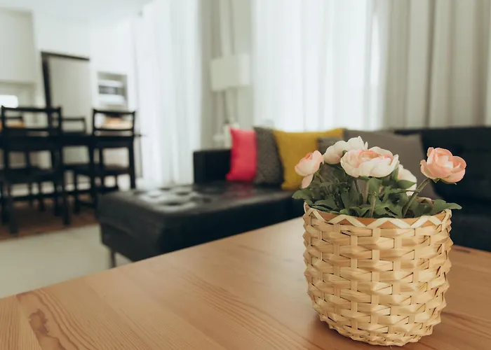 Brand New 2-floor With Private Swimming Pool *